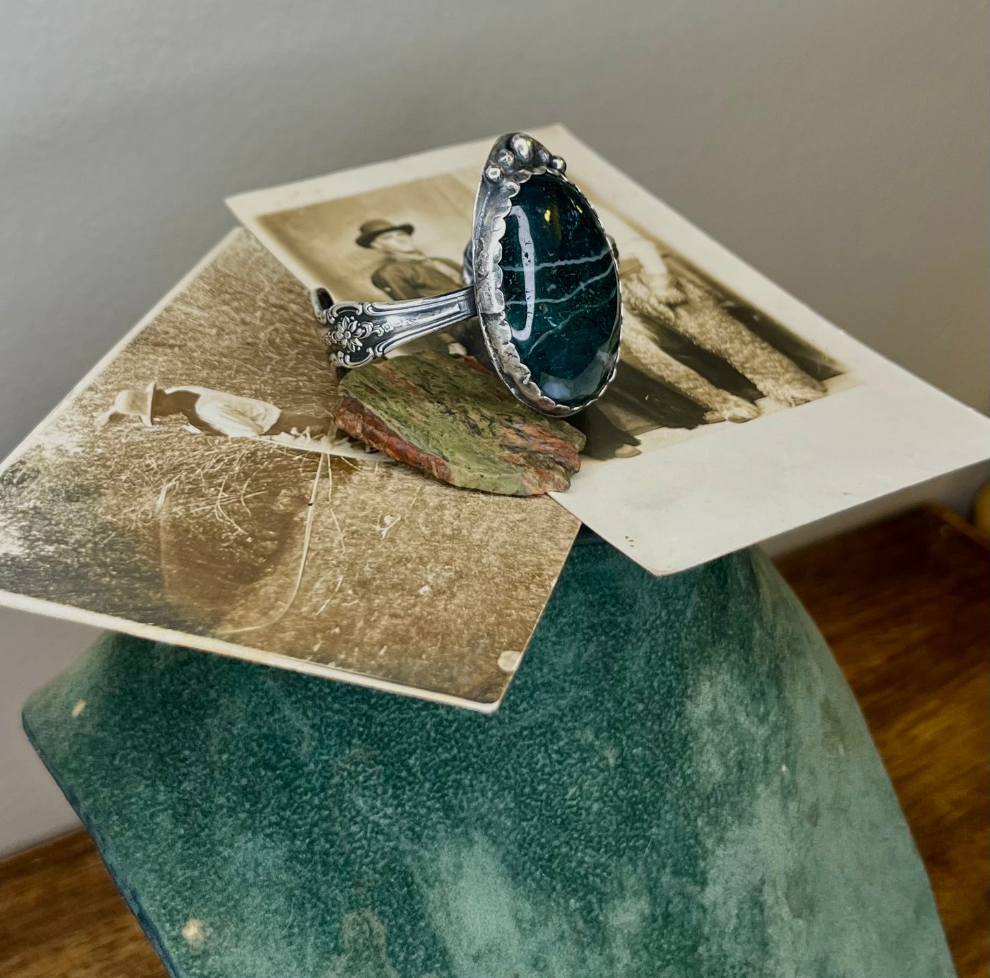 The Moss Agate-Cuff Bracelet