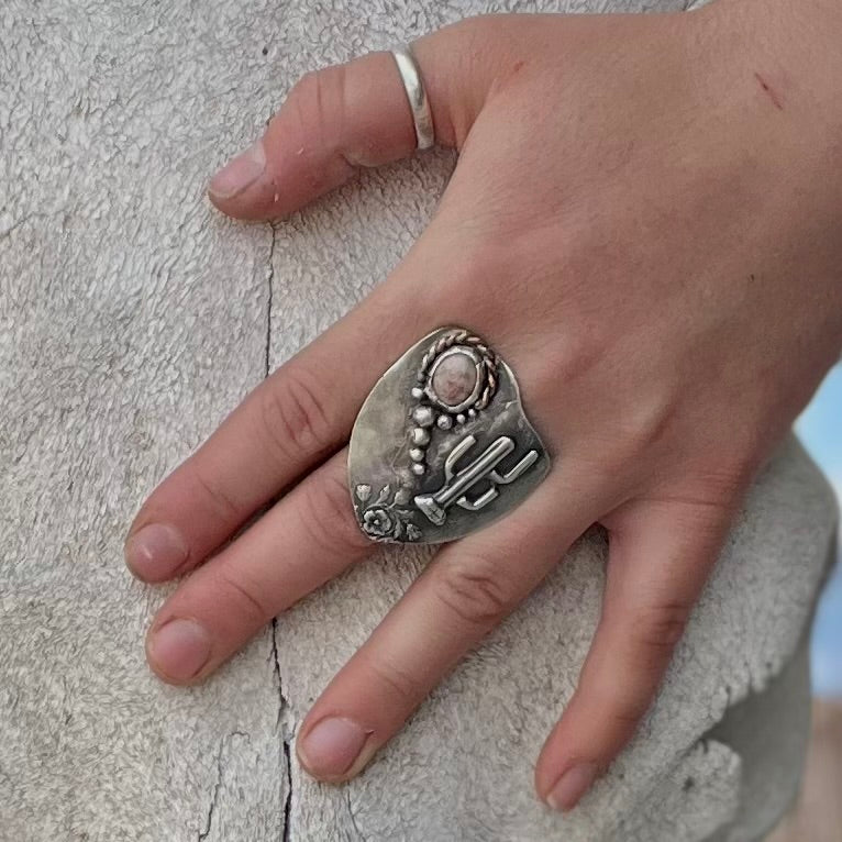 Ropin’ the Moon: Ring/Scarf Slide Size 6