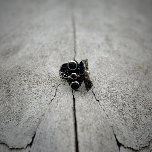 The Stunner Ring