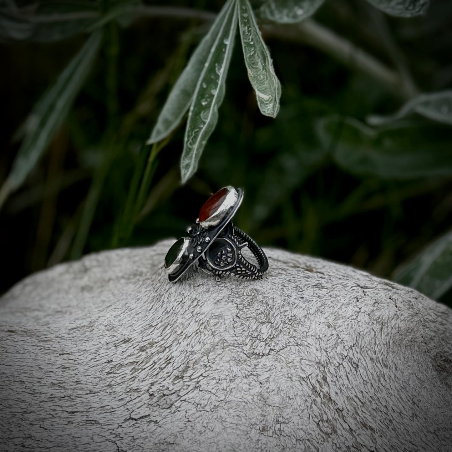 The Lookin' Glass Ring